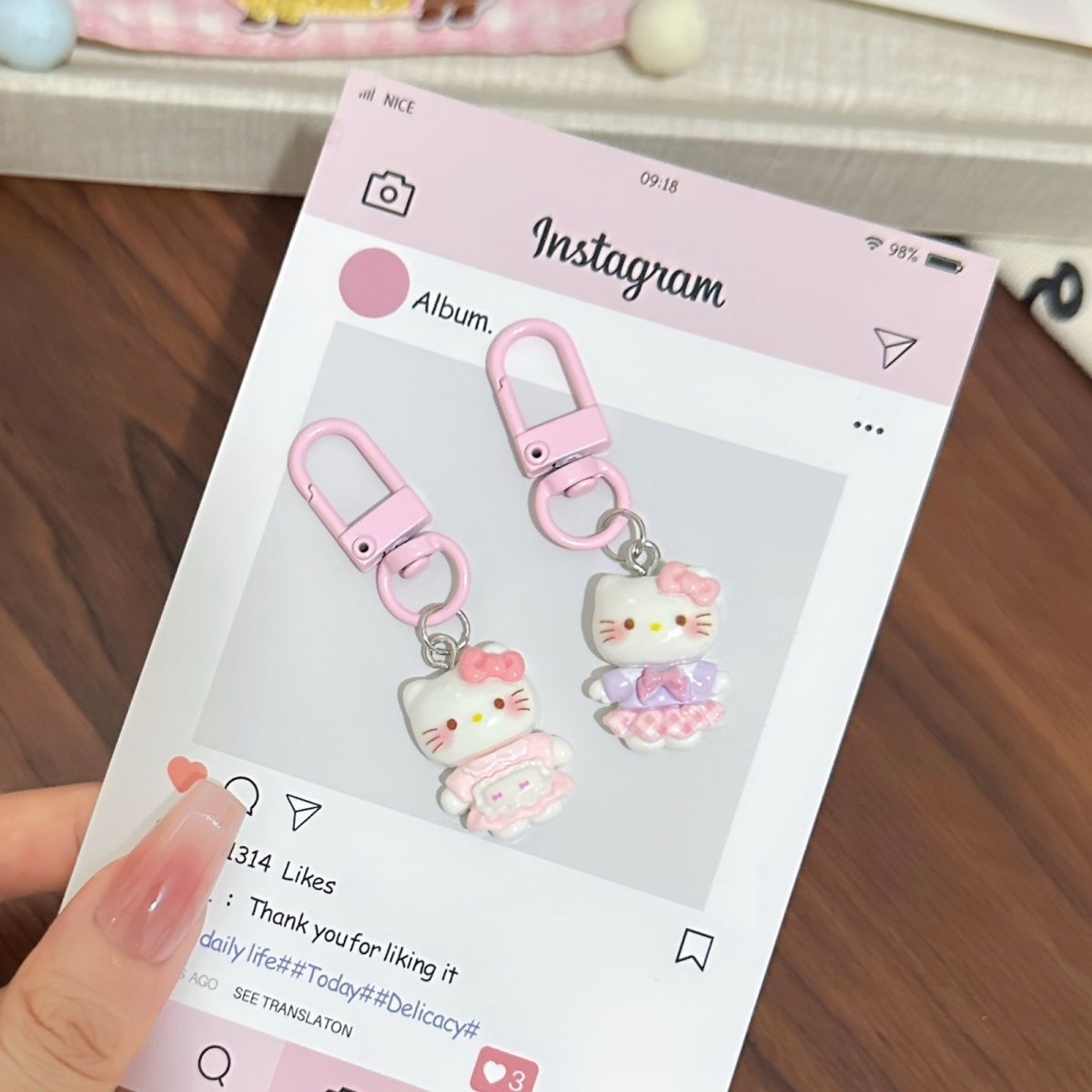 Cute Plaid Skirt Hello Kitty P – Phone Accessories Charms Bewertung und Preis
