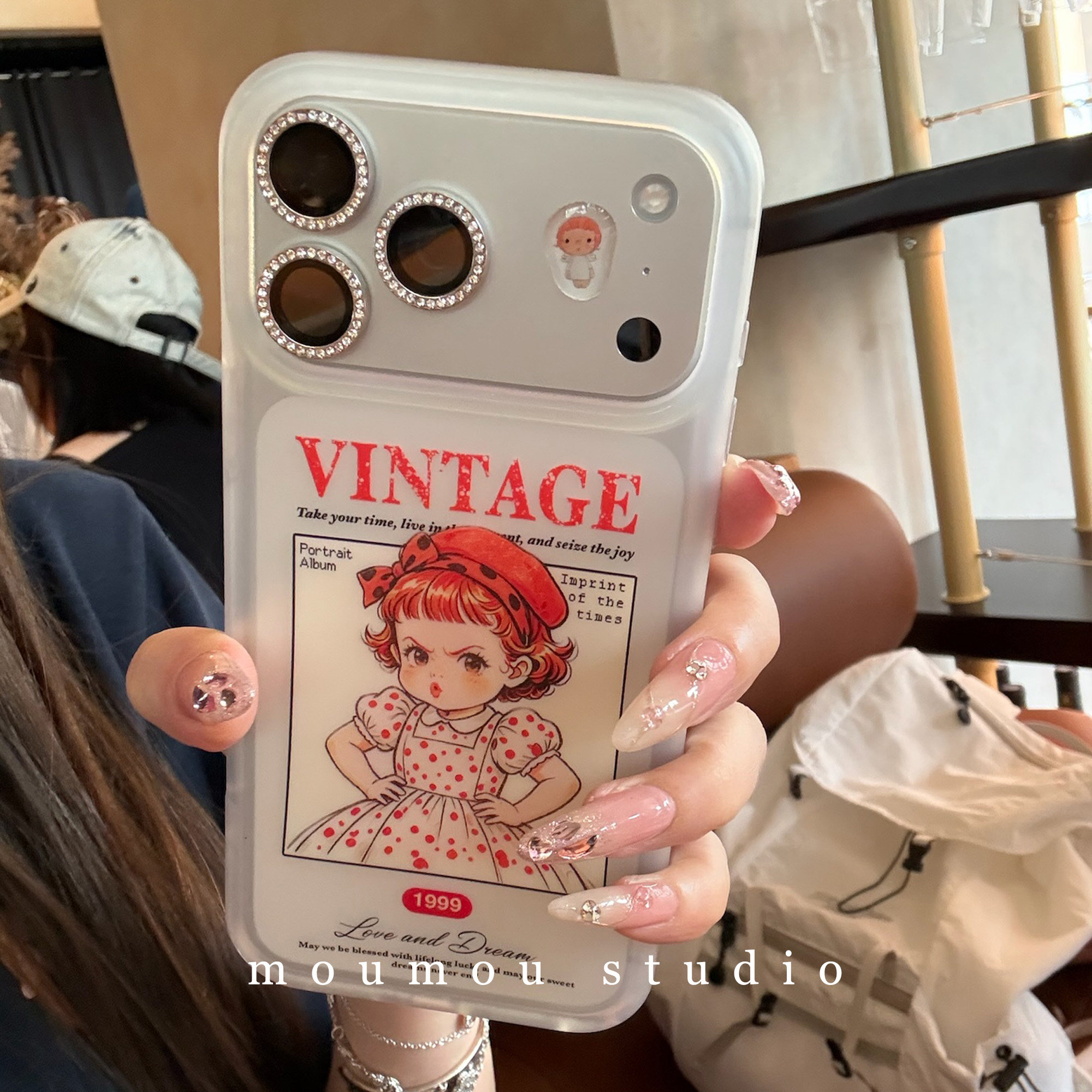 Cute Akimbo Pouting Girl Frost – Phone Accessories For Girls Bewertung und Preis